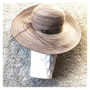 Craft & Barrow designer hat